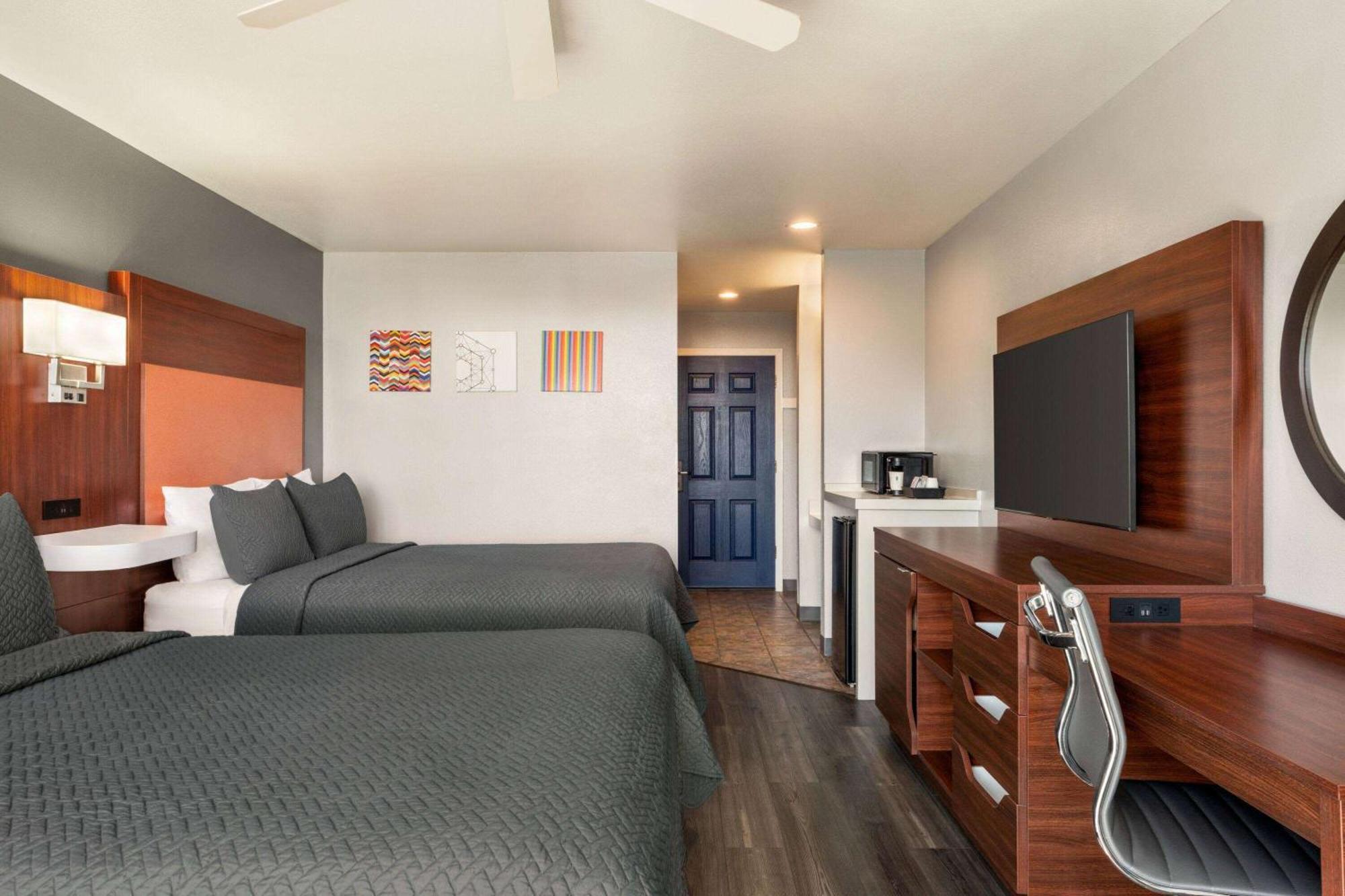 Travelodge By Wyndham Depoe Bay Εξωτερικό φωτογραφία