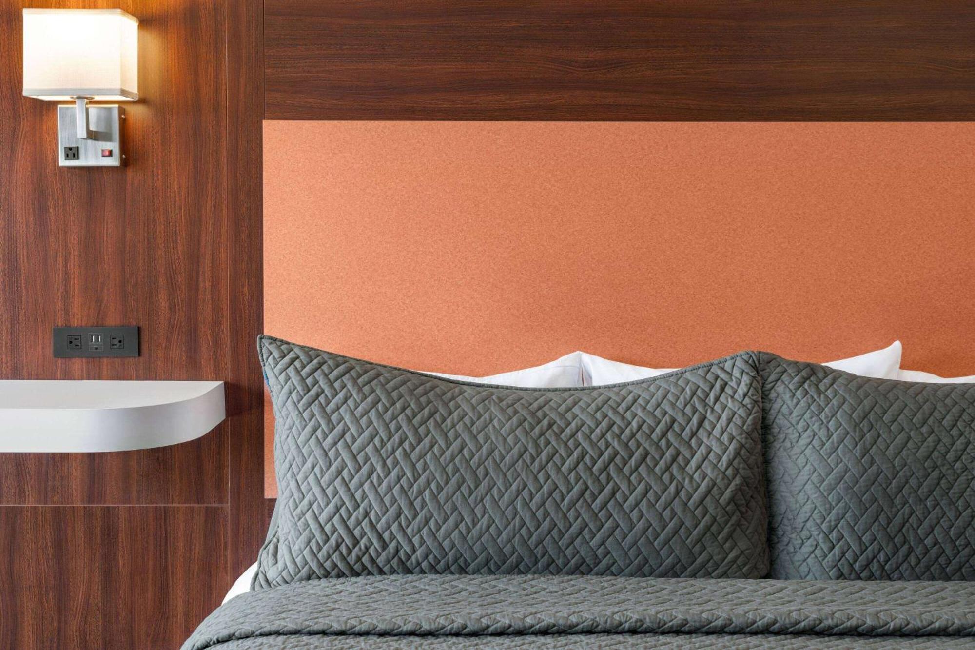 Travelodge By Wyndham Depoe Bay Εξωτερικό φωτογραφία