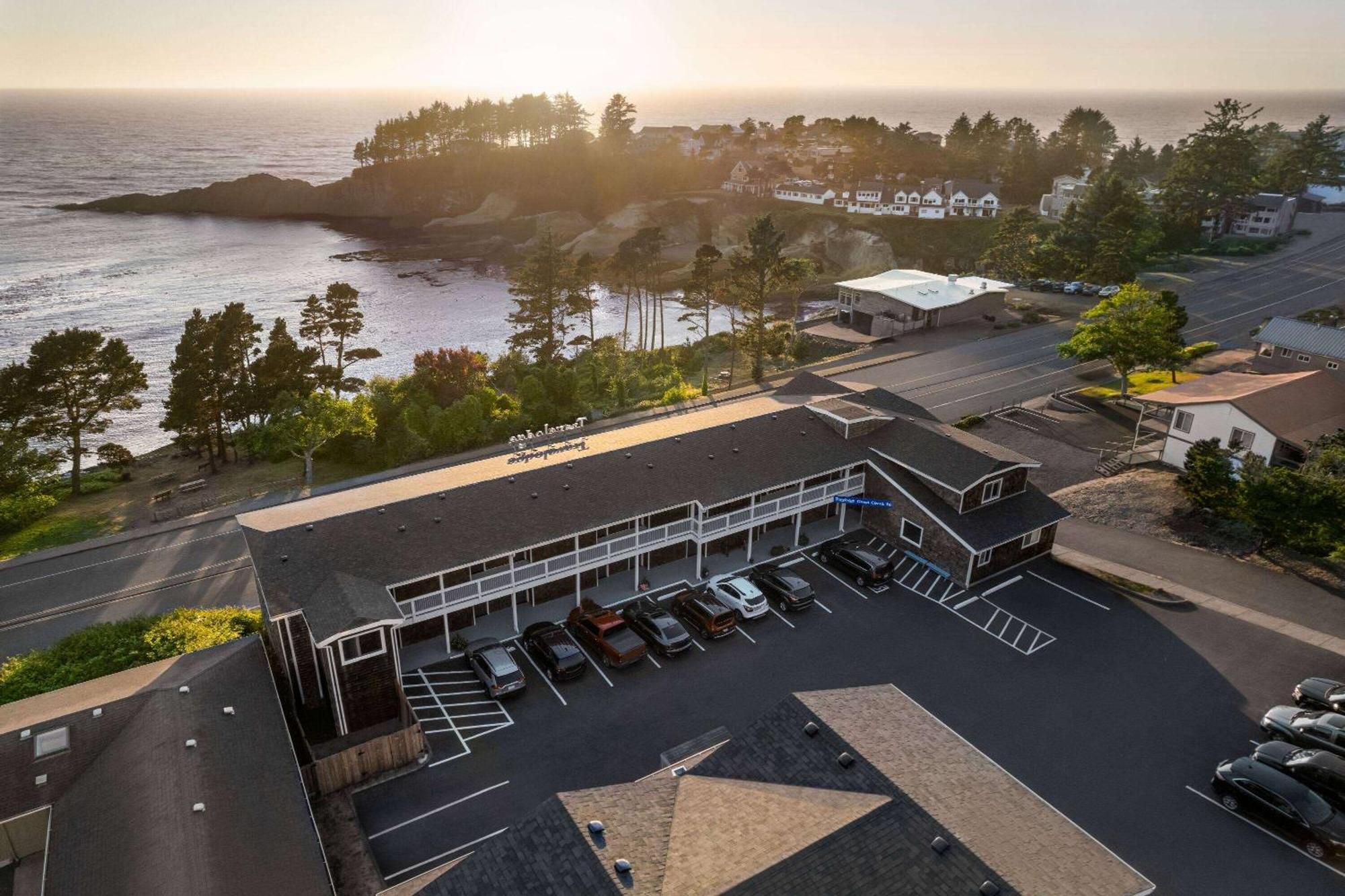 Travelodge By Wyndham Depoe Bay Εξωτερικό φωτογραφία